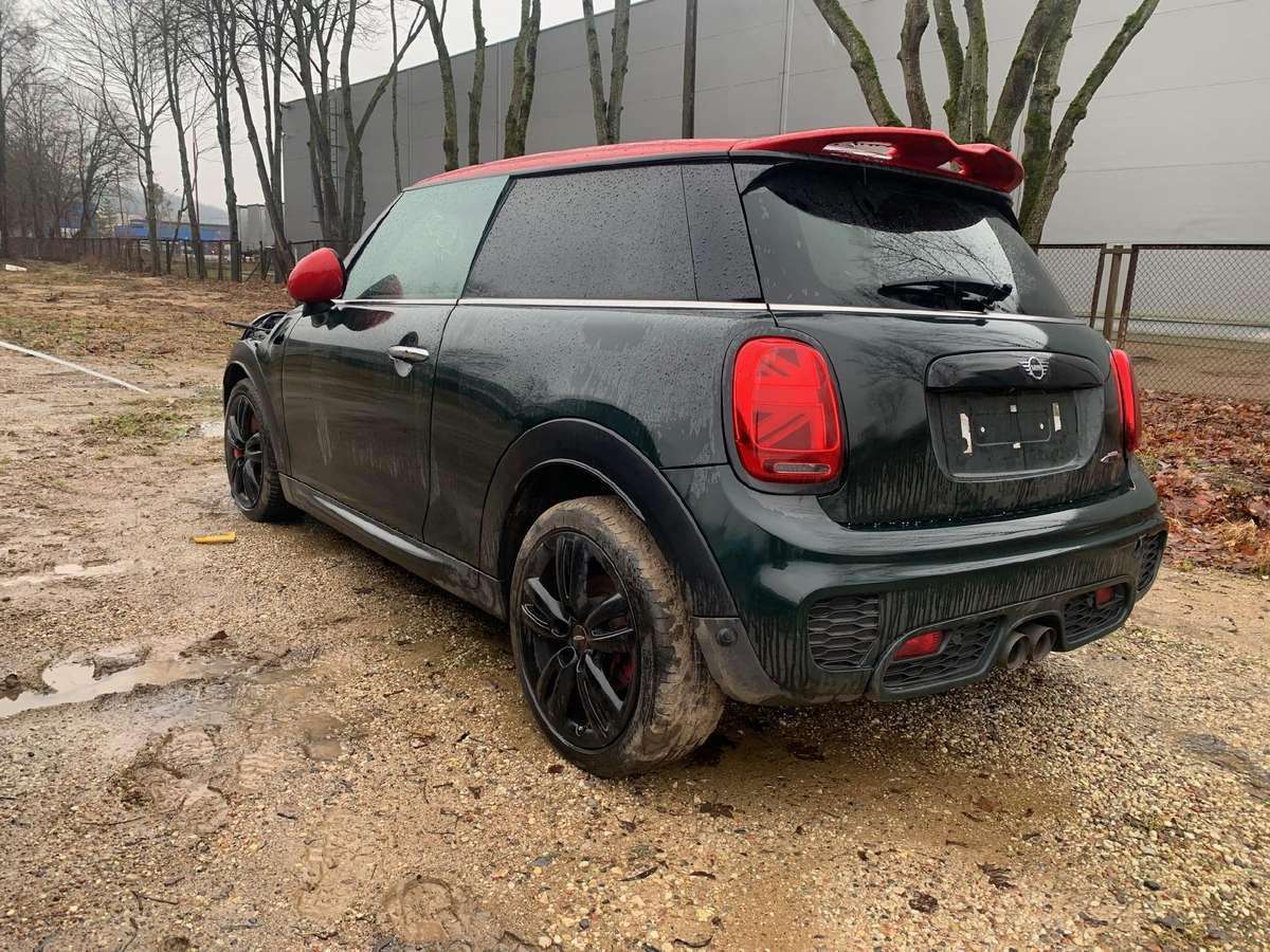 Mini Cooper S по частям