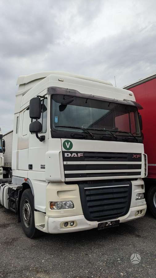 DAF XF 95 105  85, vilcējs