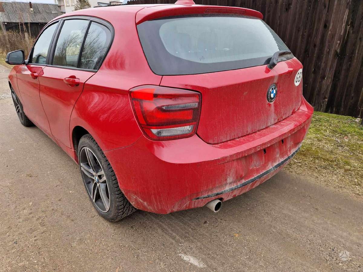 BMW 116 Dalimis
