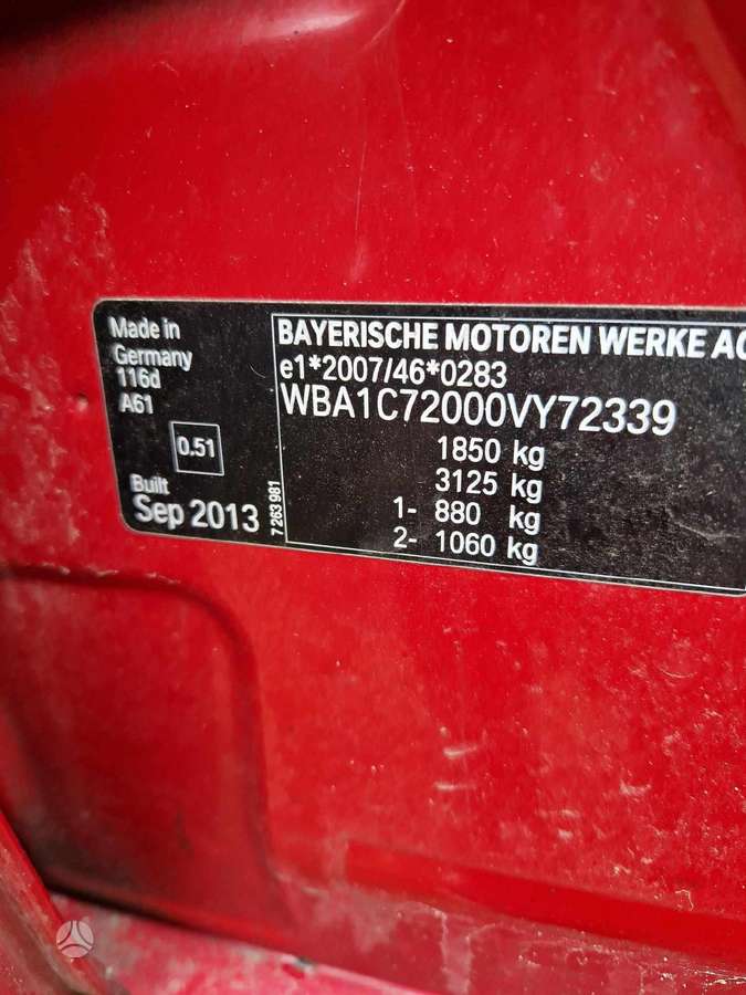 BMW 116 Dalimis