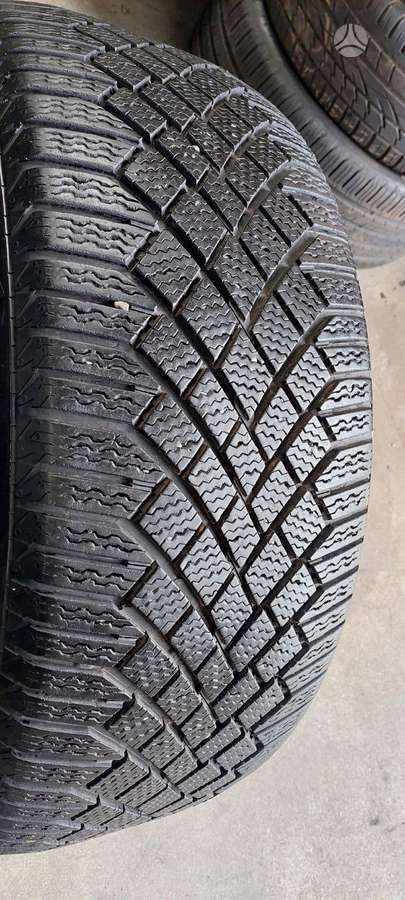 Continental, winter 255/50 R20