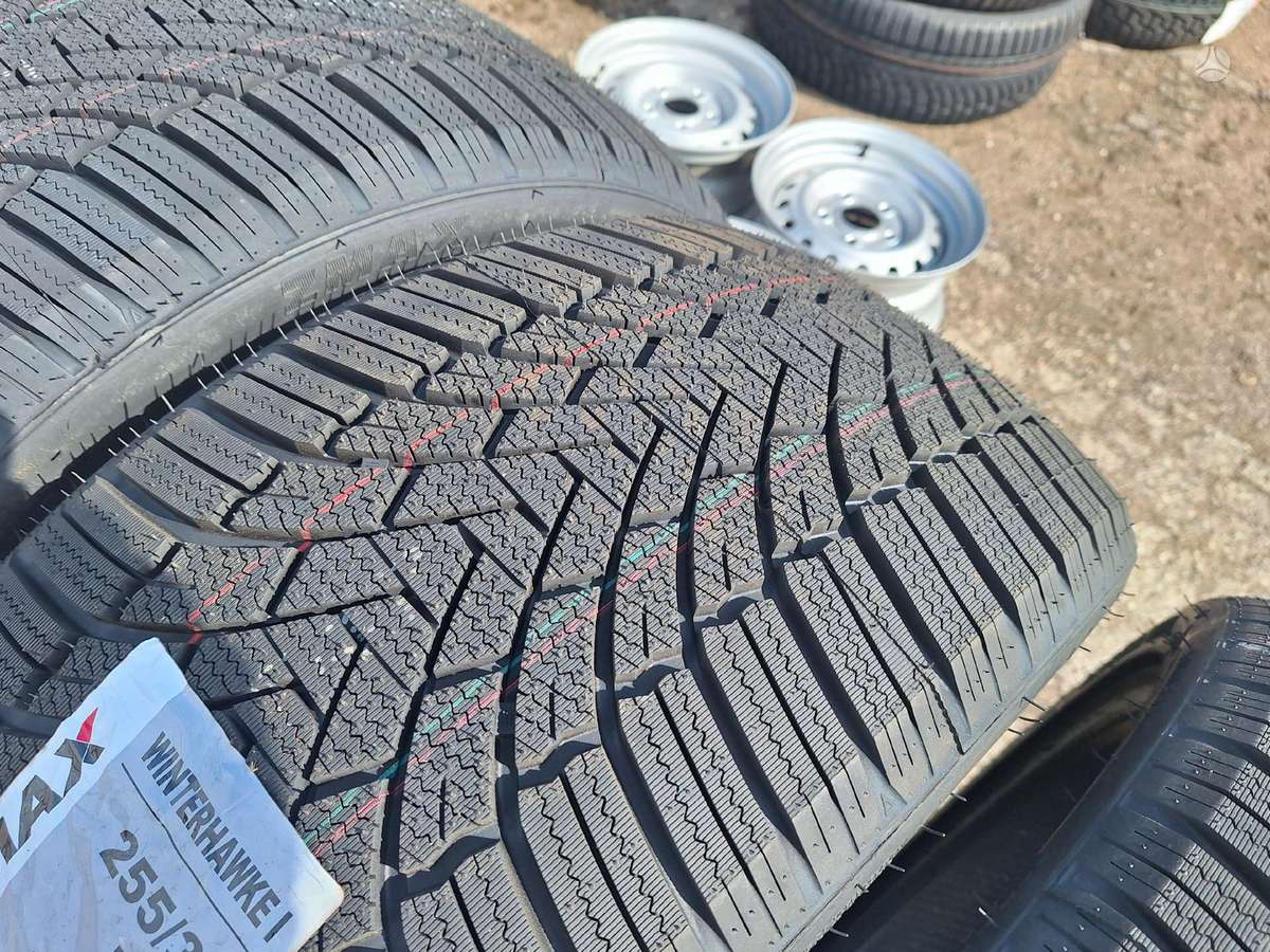Rockblade, winter 255/35 R19