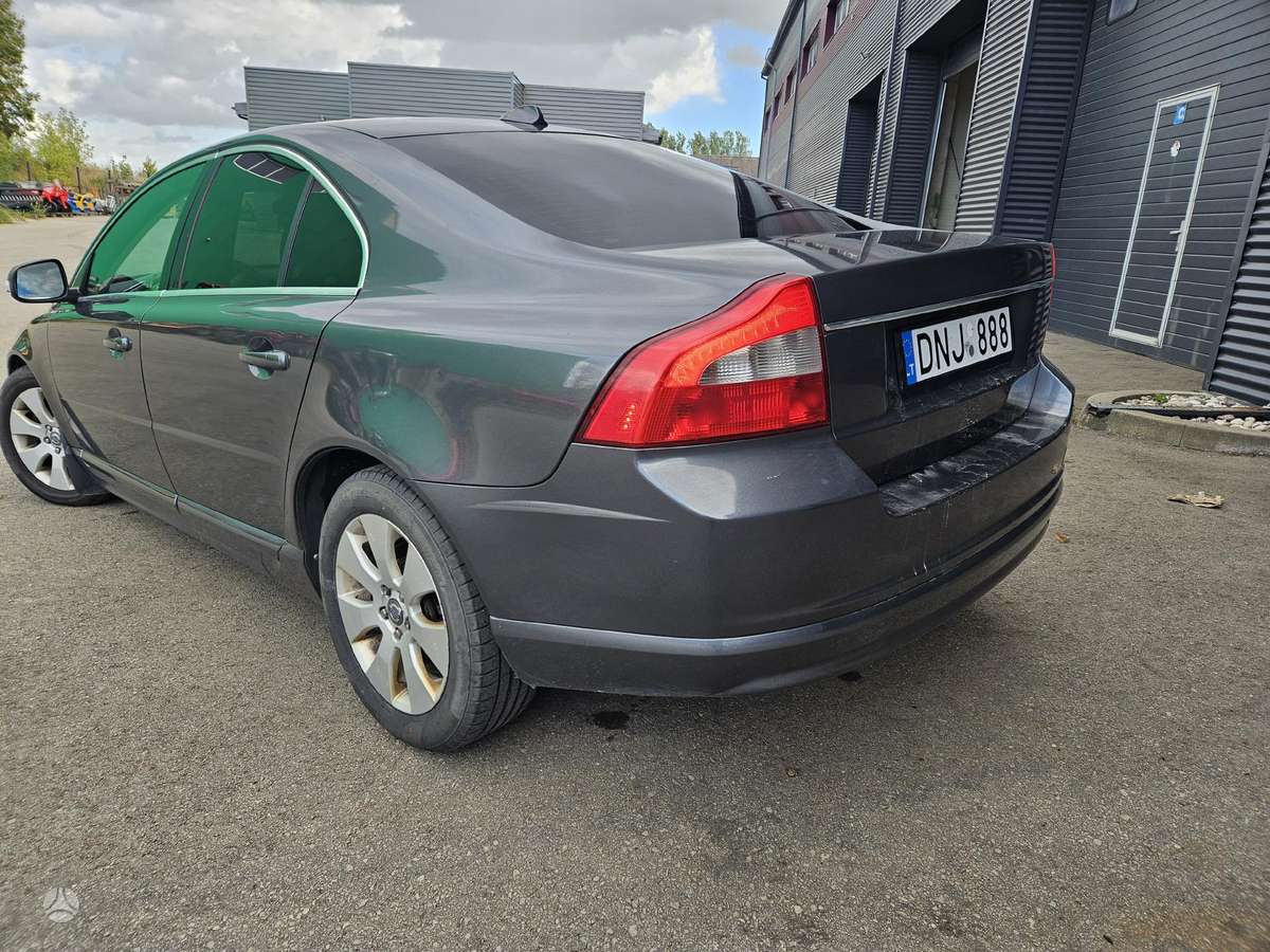 Volvo S80 - 4