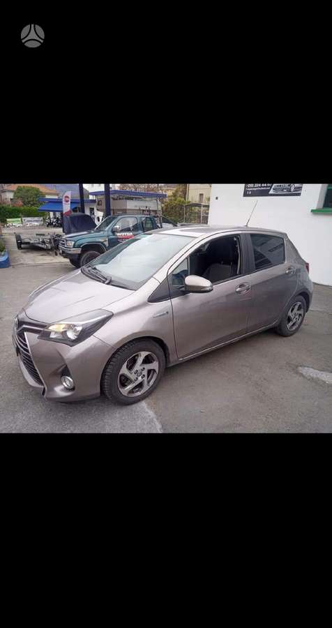 Toyota Yaris for parts