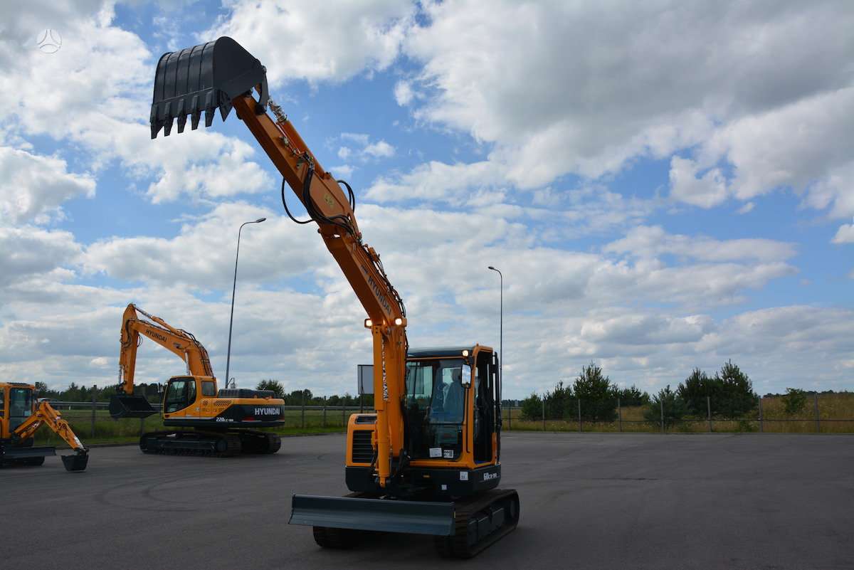 Hyundai R60CR-9A, mini ekskavatoriai