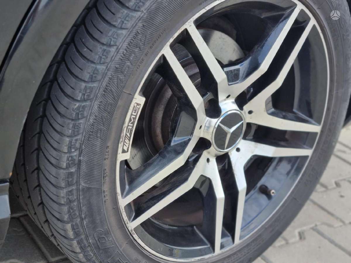 Mercedes-Benz E300, 3.0 l., Универсал