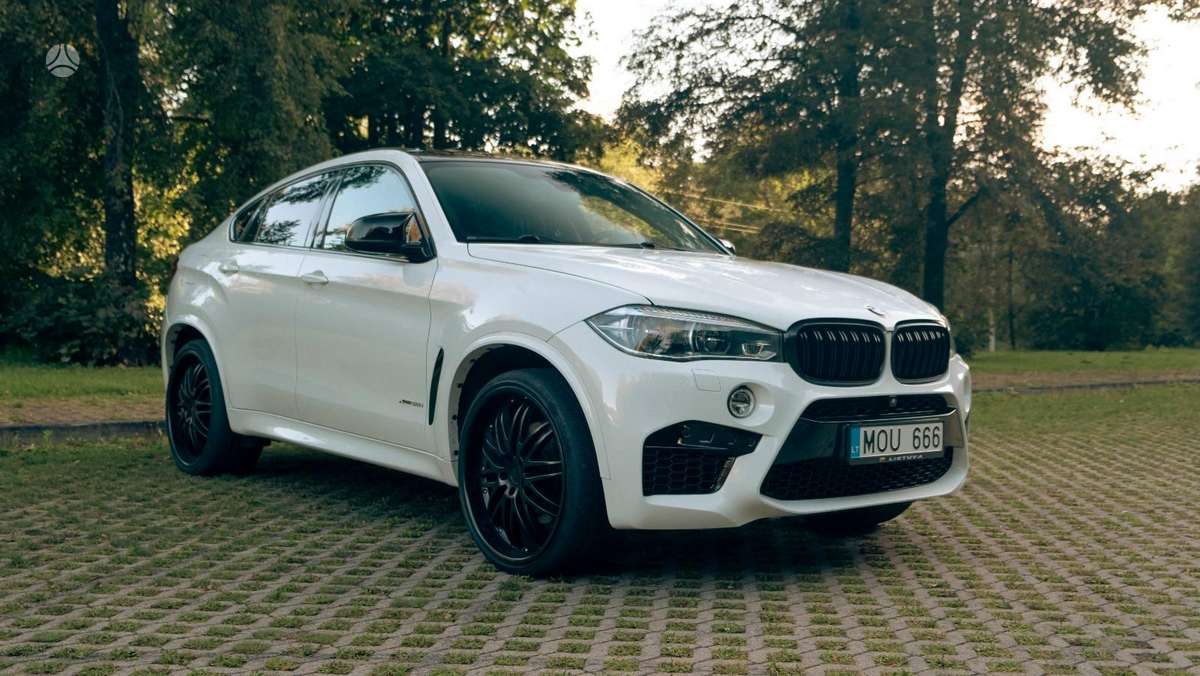 BMW X6, 4.4 l., off-road / crossover