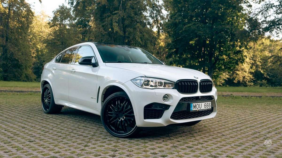 BMW X6, 4.4 l., off-road / crossover