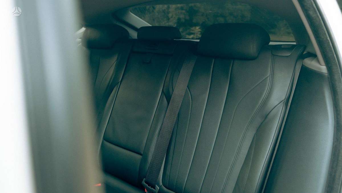 BMW X6, 4.4 l., off-road / crossover