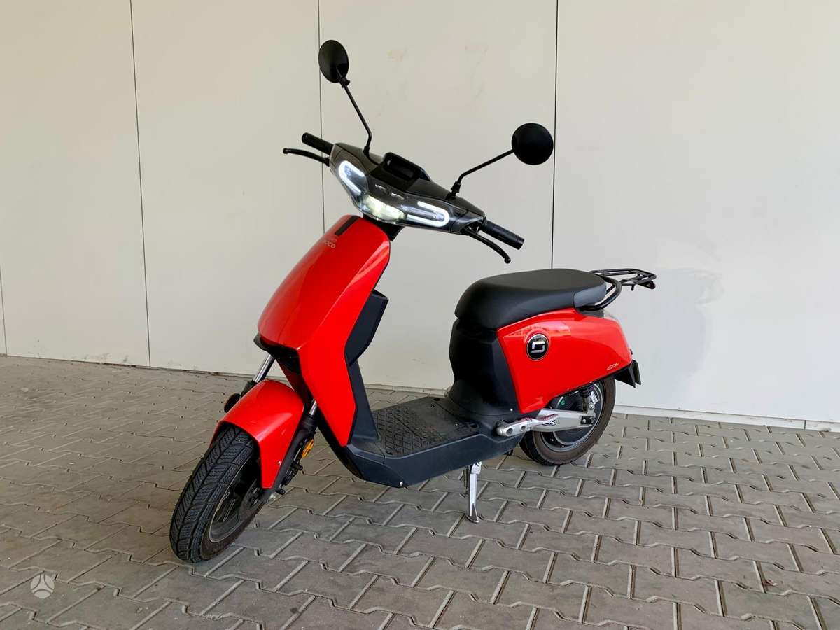 Super Soco/Vmoto CUx, scooters / mopeds