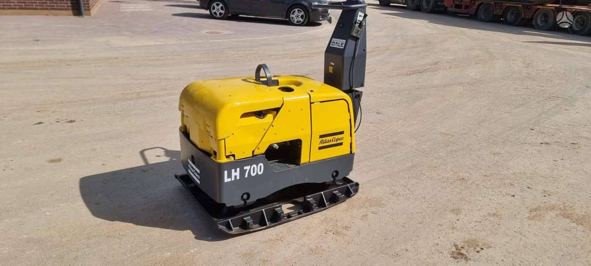 Atlas Copco LH700, vibrator / compactor
