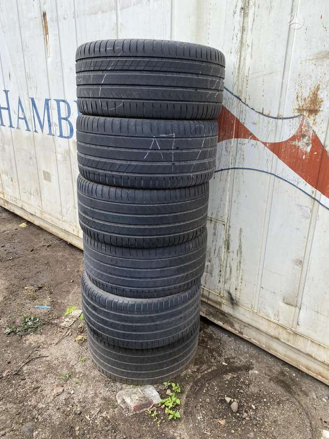 Michelin, vasaras 295/35 R21