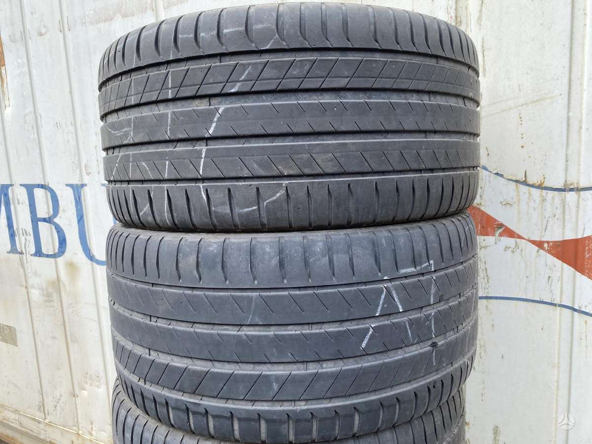 Michelin, vasaras 295/35 R21