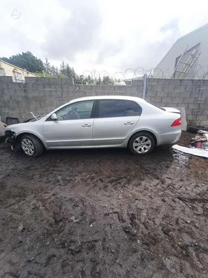 Skoda Superb по частям