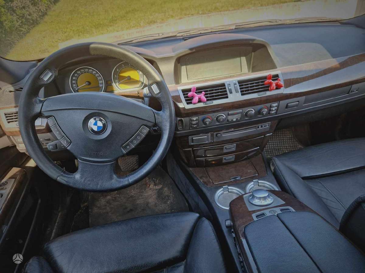 BMW 730 Dalimis