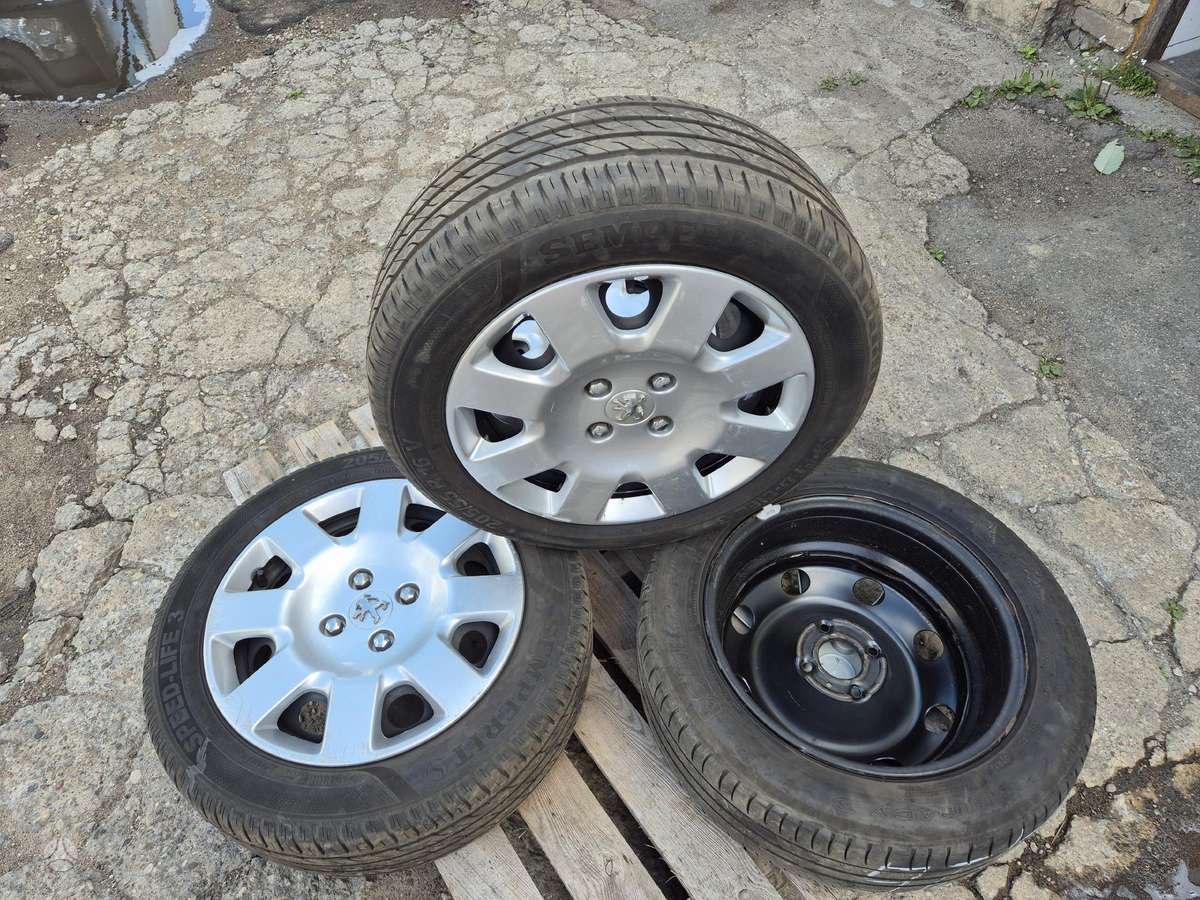 Dunlop, всесезонные 255/65 R18