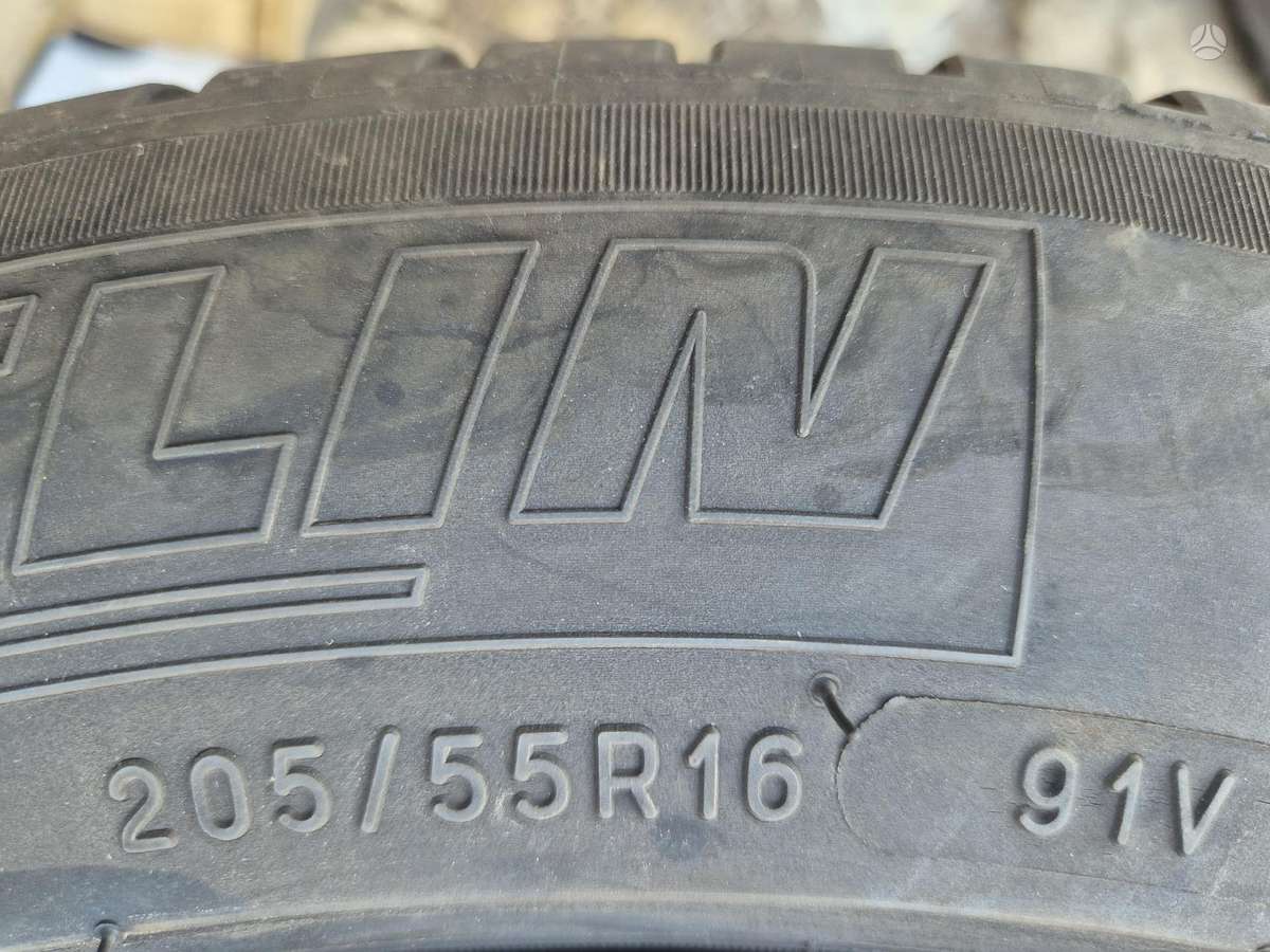 Dunlop, всесезонные 255/65 R18