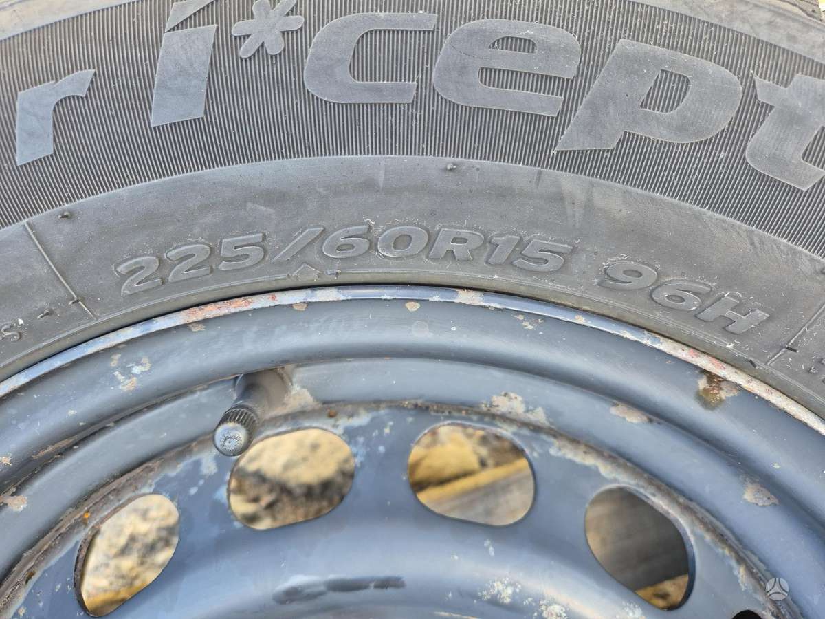 Dunlop, всесезонные 255/65 R18
