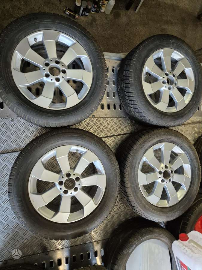 Dunlop, всесезонные 255/65 R18