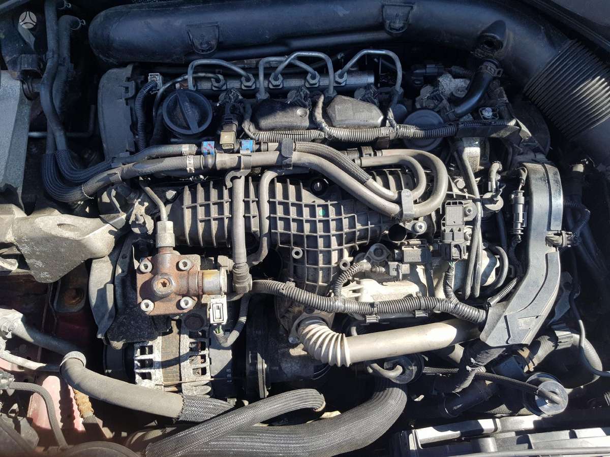 Volvo V60 Europa dalim