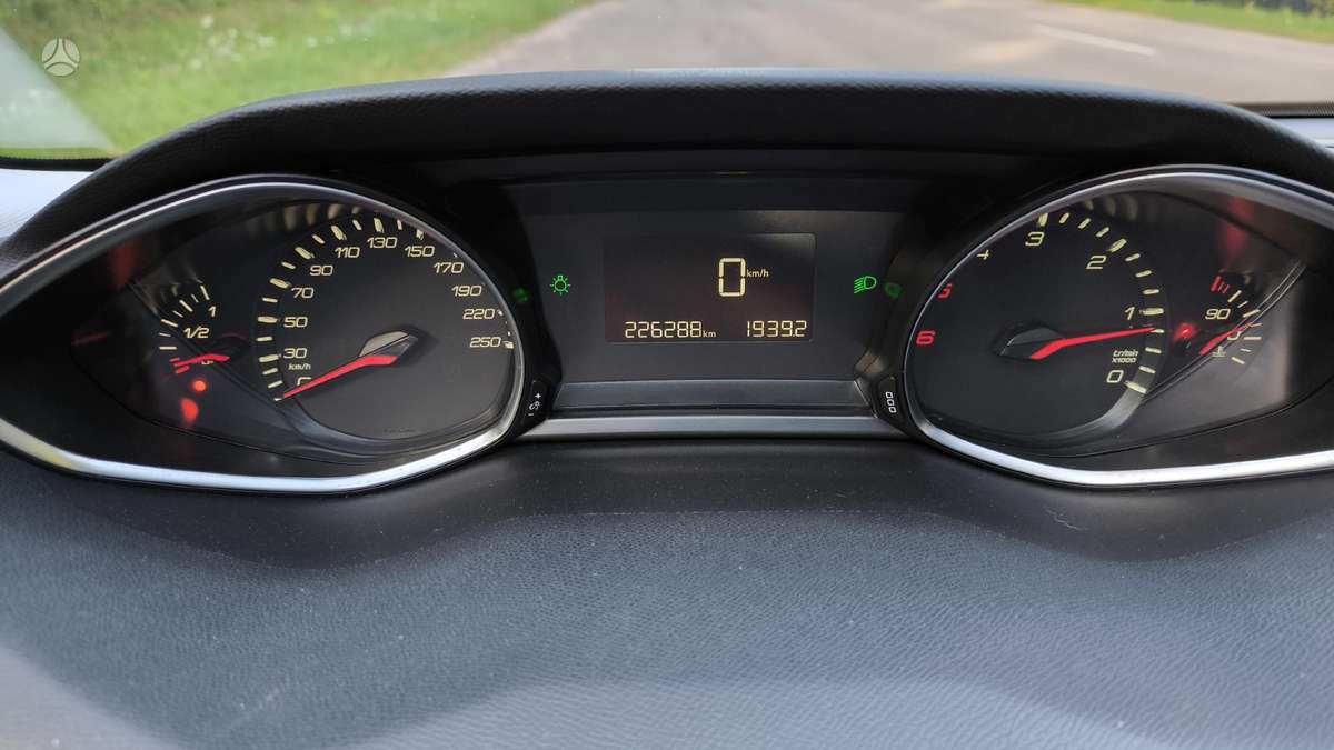 Peugeot 308, 1.6 l., Универсал