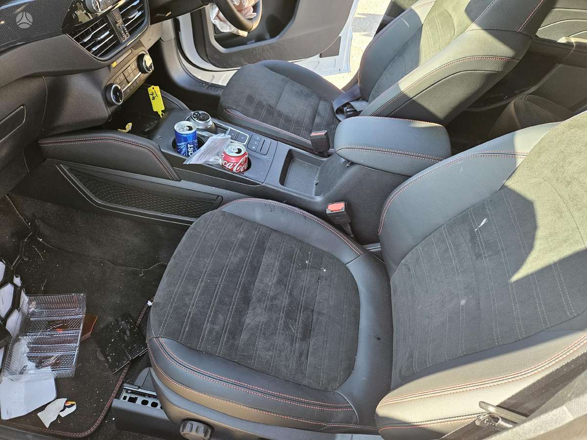 Ford Kuga Automobilio rida 4547