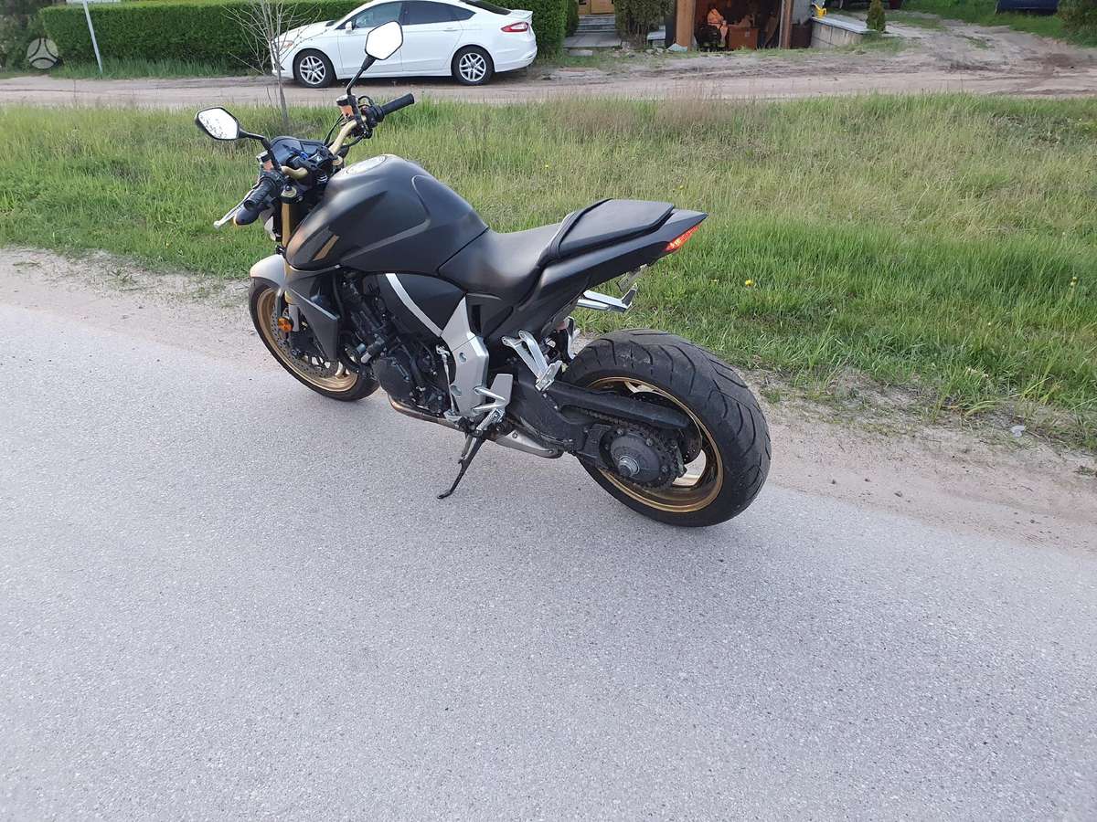Honda CBR 1000cc, street / classic