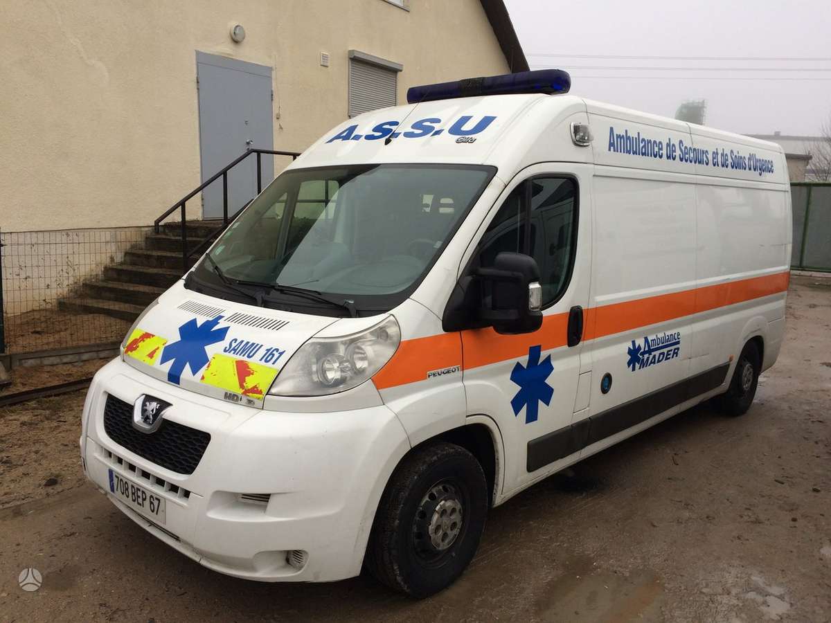 Peugeot Boxer, passenger vans