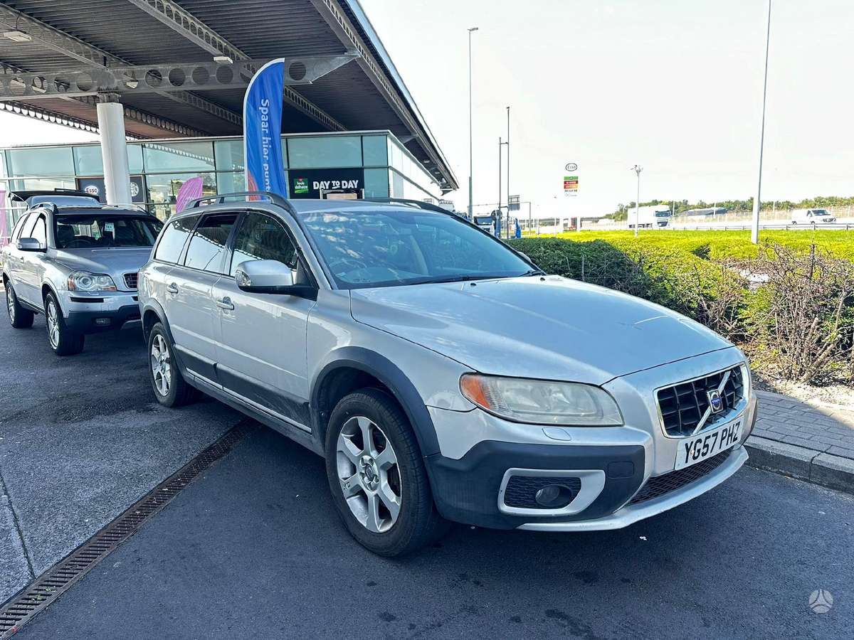 Volvo XC70