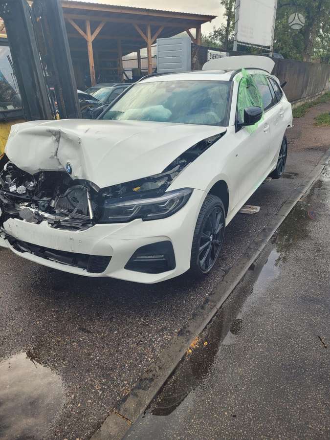 BMW 3 serija