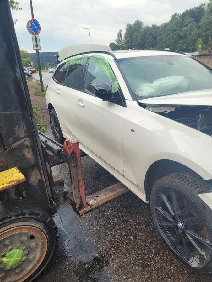 BMW 3 serija