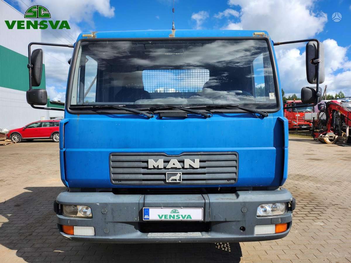 MAN LE 8.220, dropside trucks