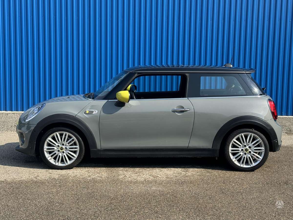 Mini Cooper S, hatchback