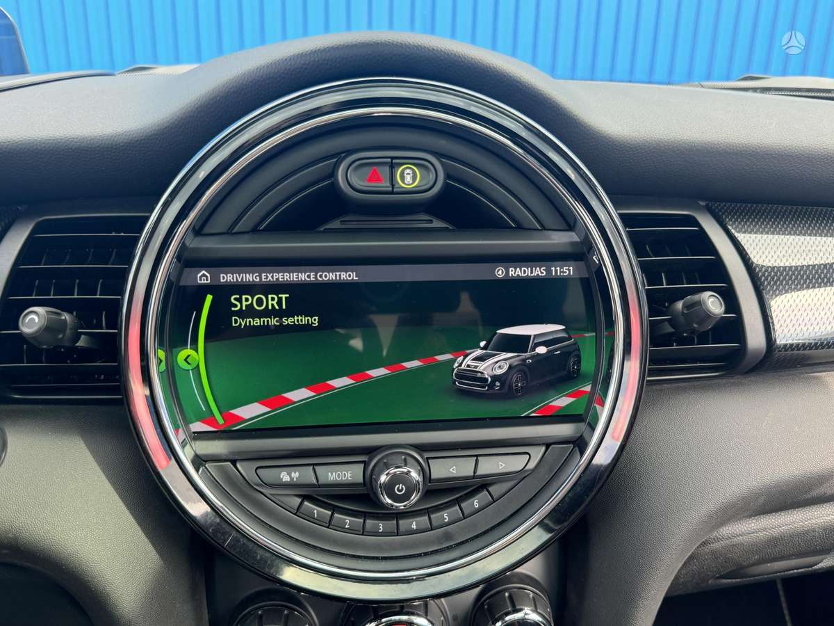 Mini Cooper S, hatchback