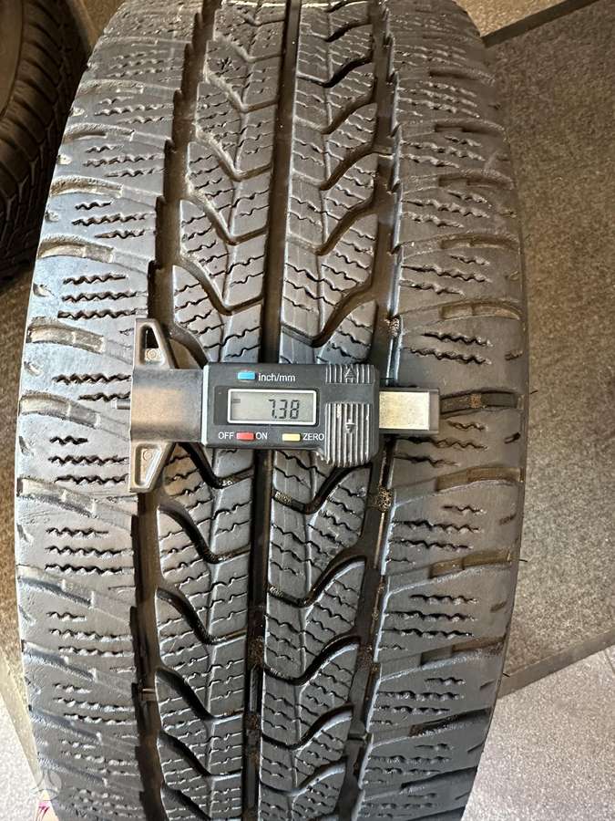 Goodyear #38 UltraGripCargo, winter 215/65 R15
