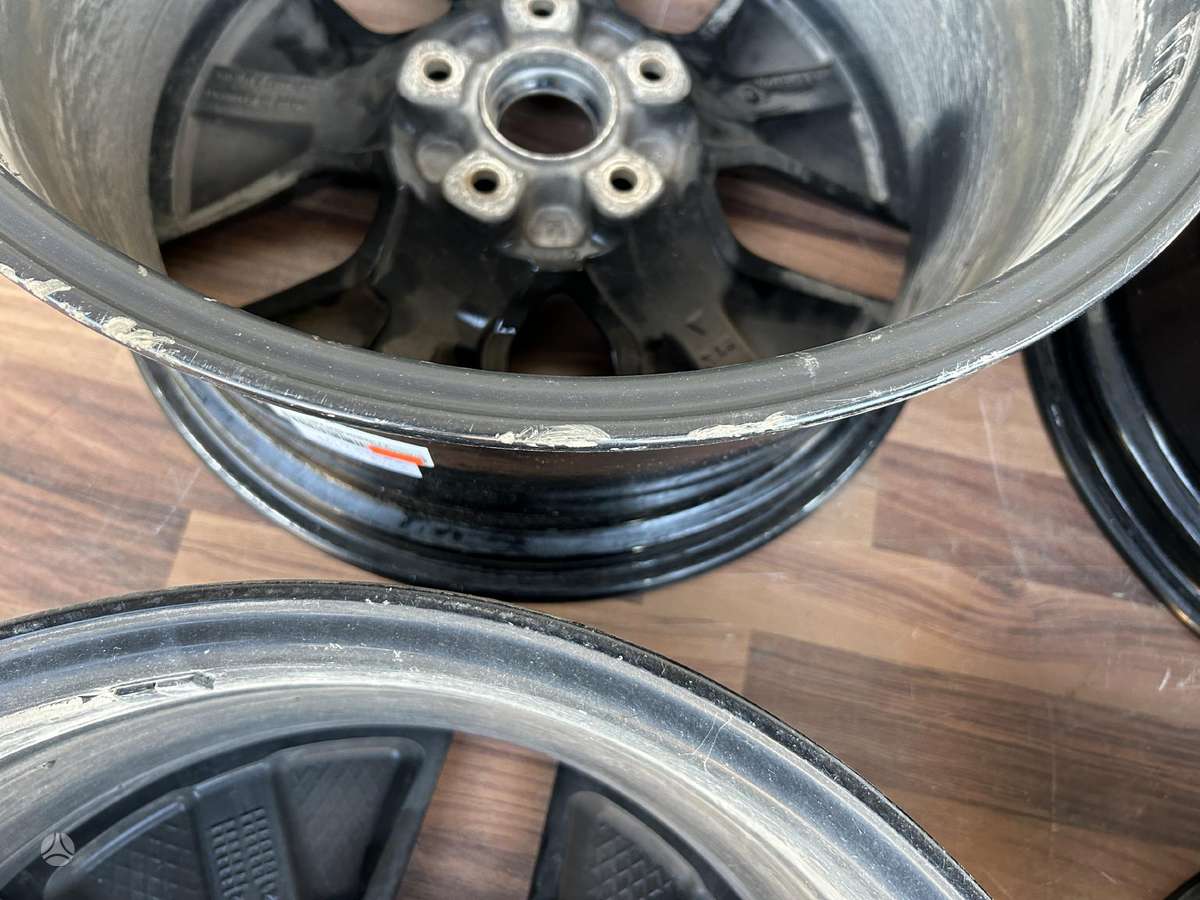 Porsche Taycan, 9J601025, Cen21130