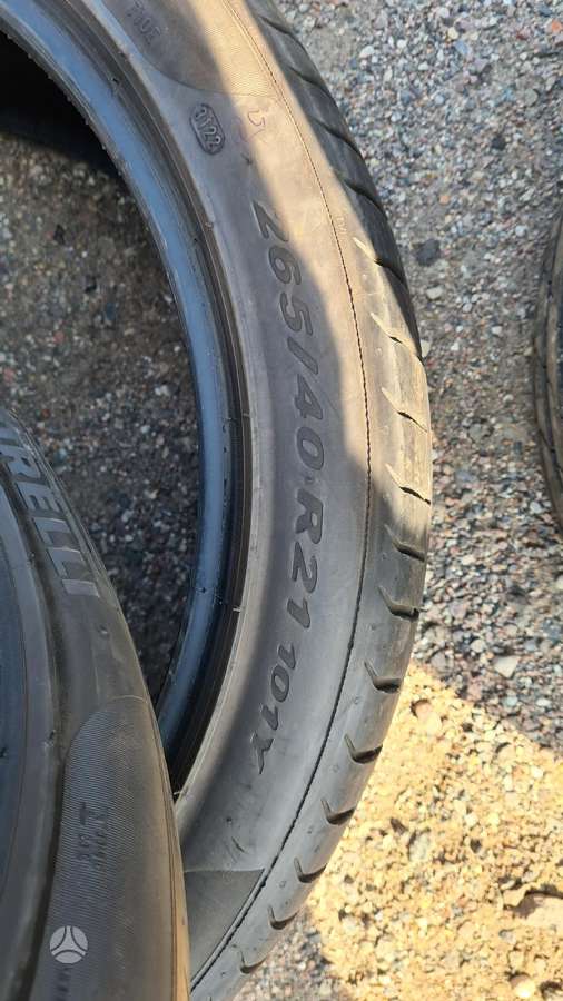 Pirelli, summer 265/40 R21