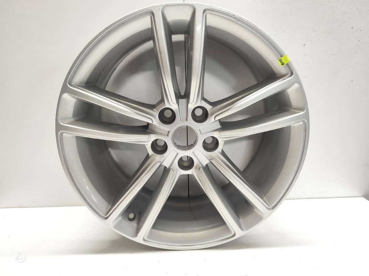 TESLA S, light alloy, R19