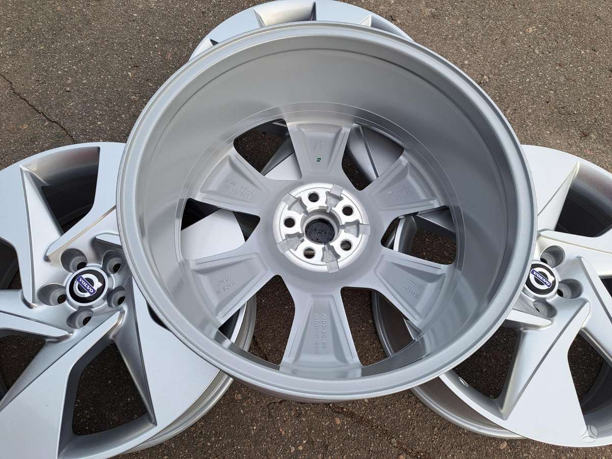 Volvo XC60 XC40 / Ford Eagle, light alloy, R20