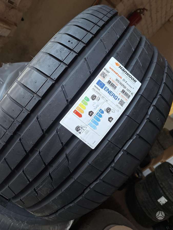 GreenLander, summer 305/35 R20