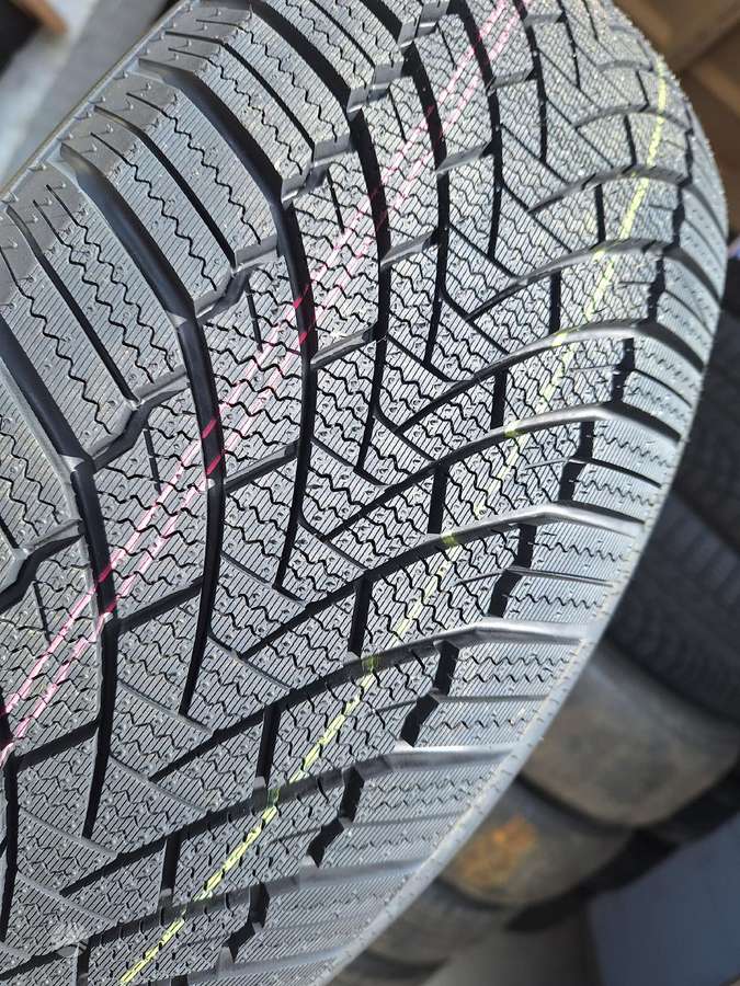 Rockblade, winter 205/60 R16
