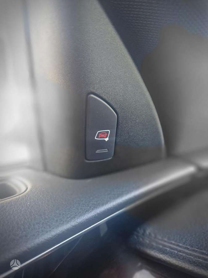Audi A8, 3.0 l., limousine