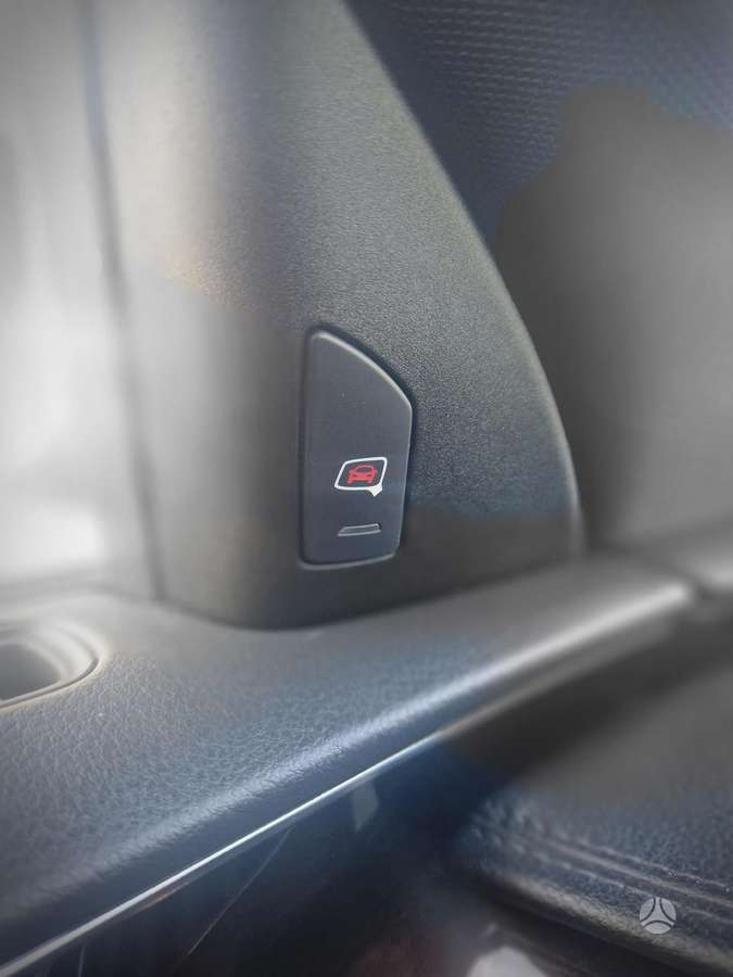 Audi A8, 3.0 l., Лимузин