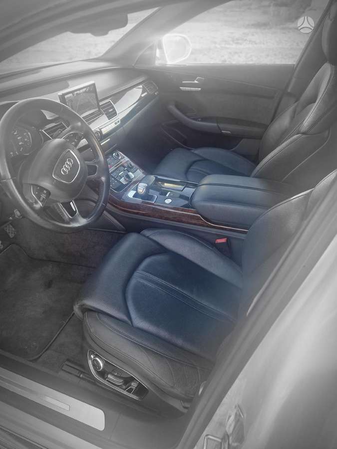 Audi A8, 3.0 l., Лимузин