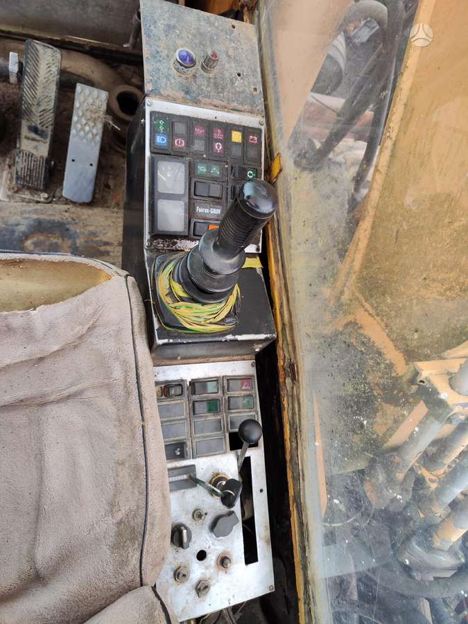 Sennebogen ZM13, excavator