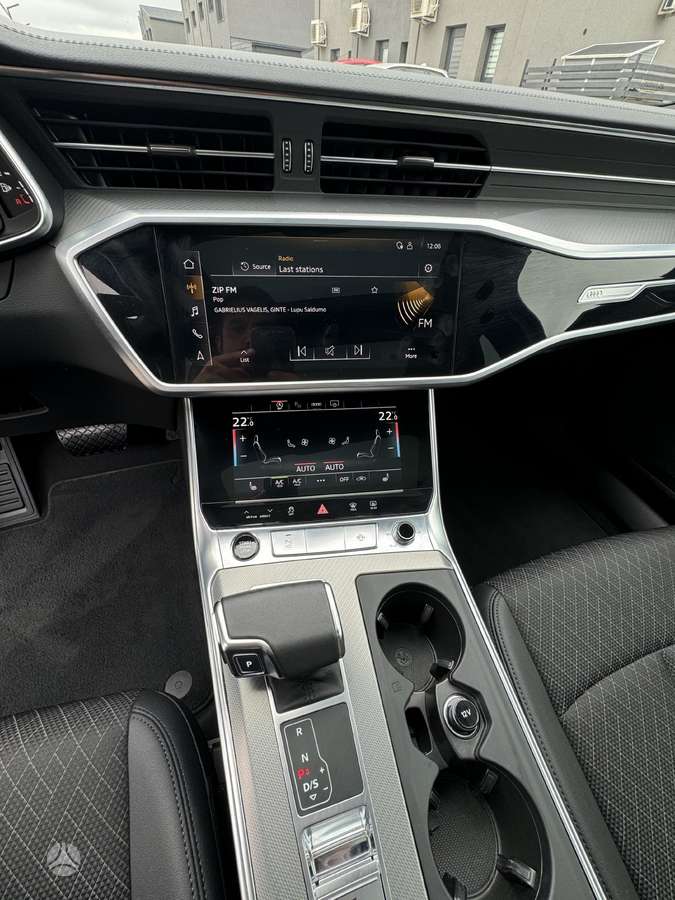 Audi A6, 2.0 l., Универсал