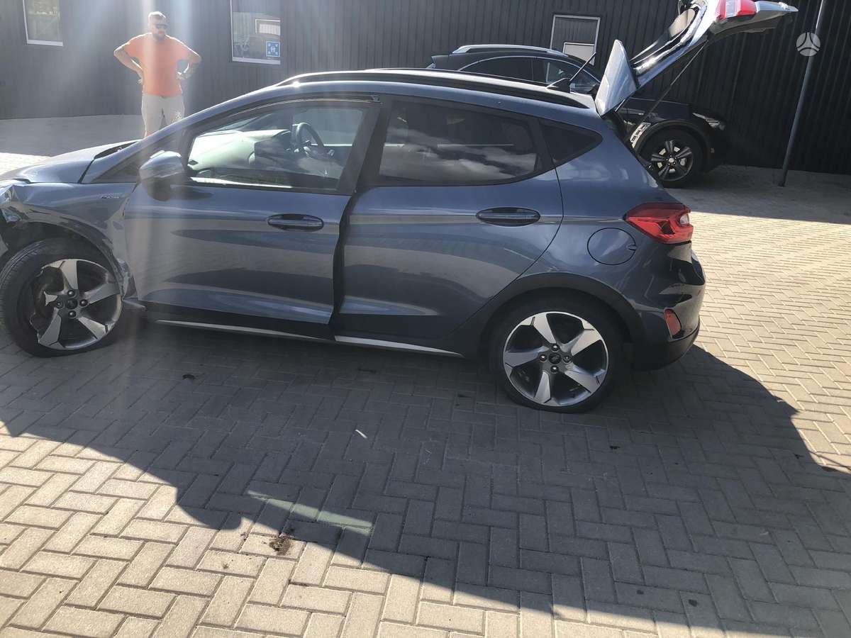 Ford Fiesta for parts