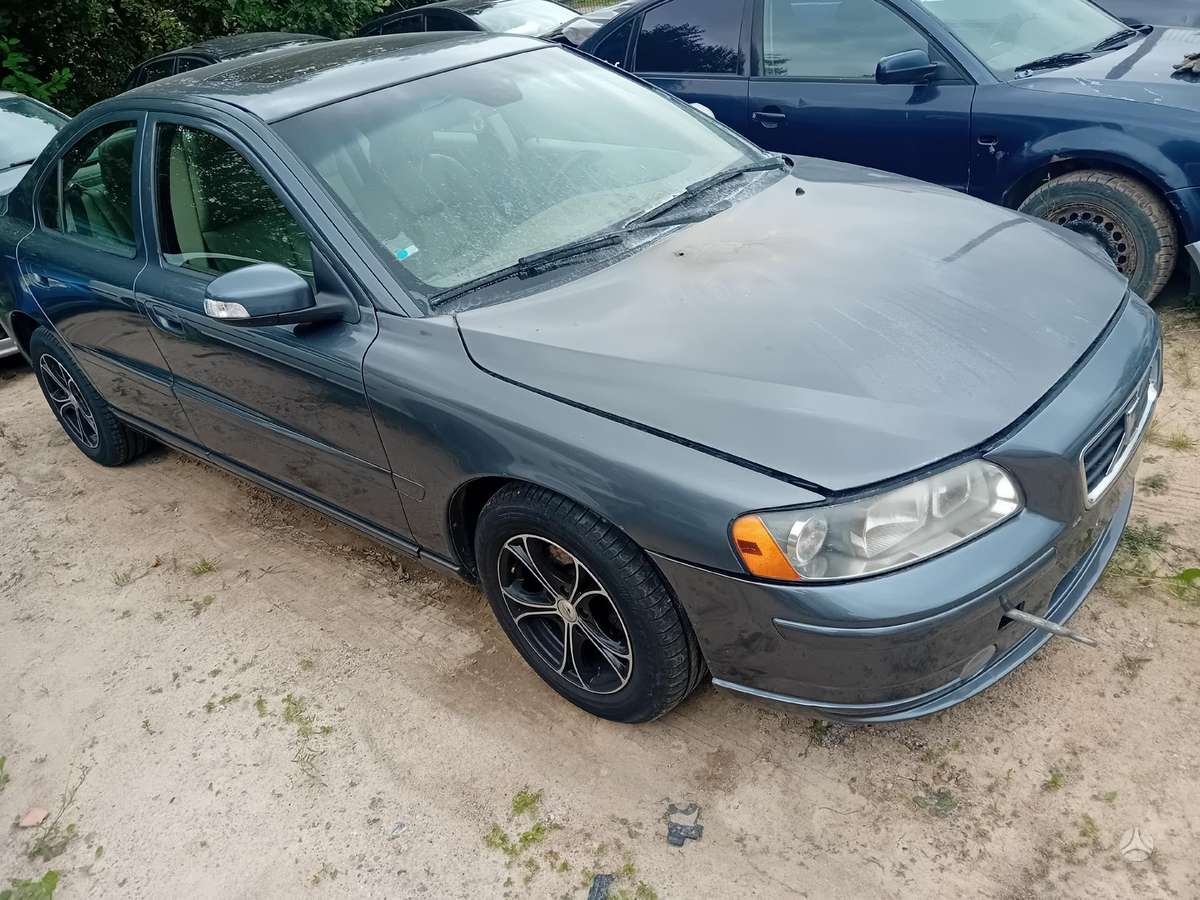 Volvo S60 rezerves daļās