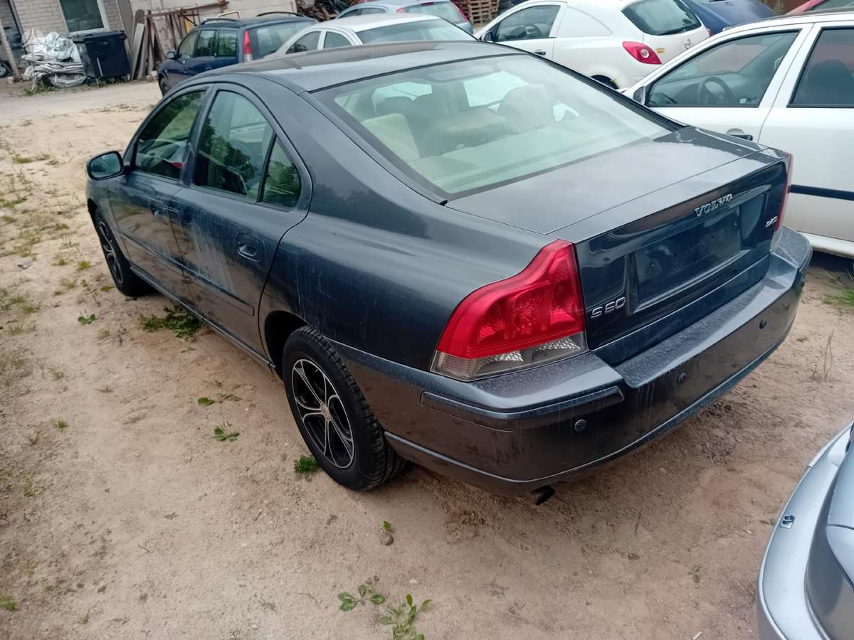 Volvo S60 по частям