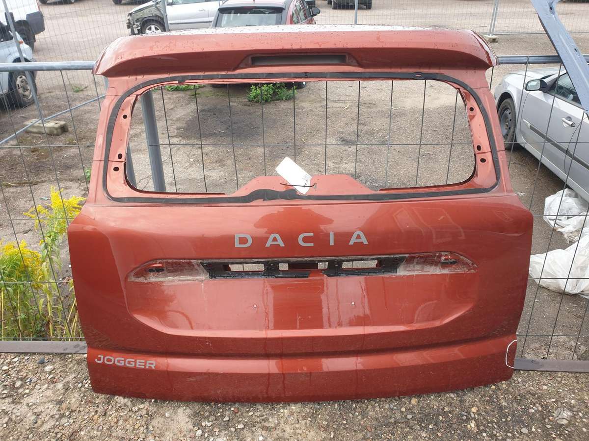 Dacia Jogger galinis dangtis 300eu atliekame automobilių komplektų prist